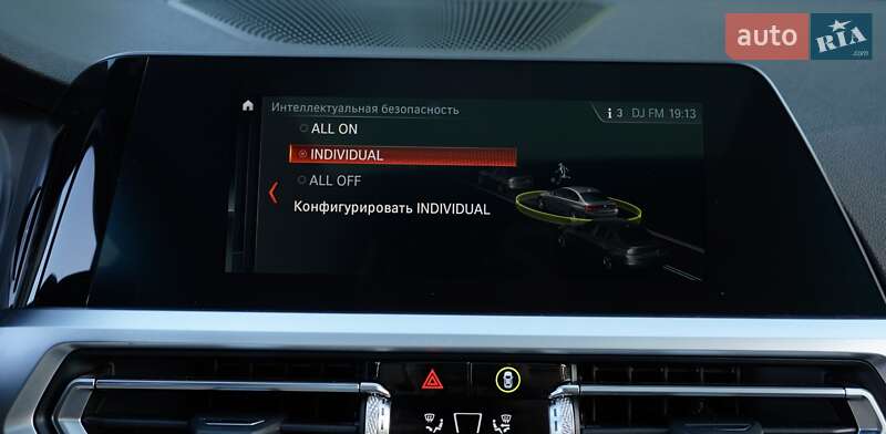 Седан BMW 3 Series 2019 в Одесі