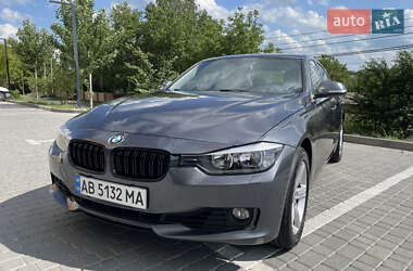 Седан BMW 3 Series 2014 в Виннице