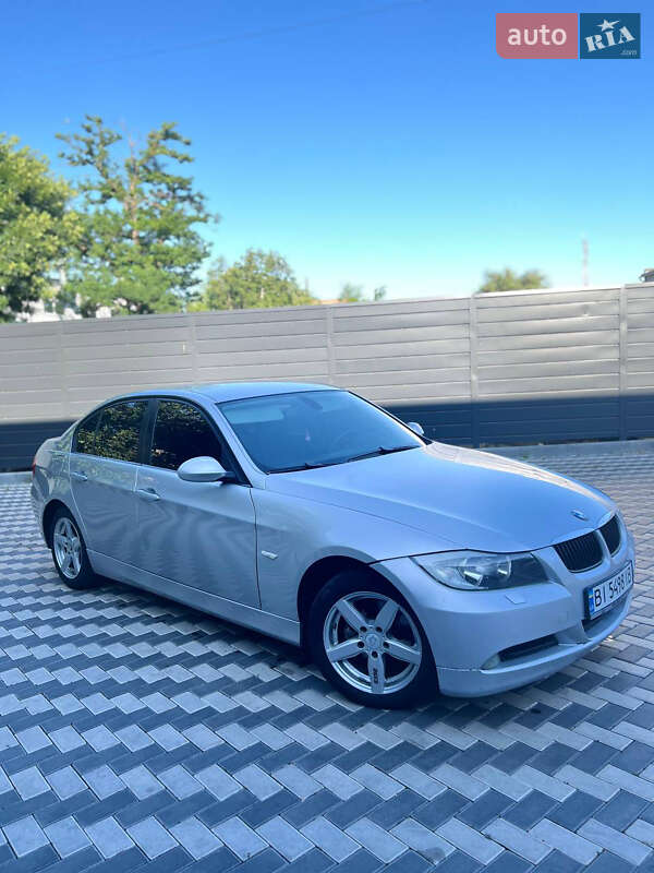 Седан BMW 3 Series 2005 в Миколаєві