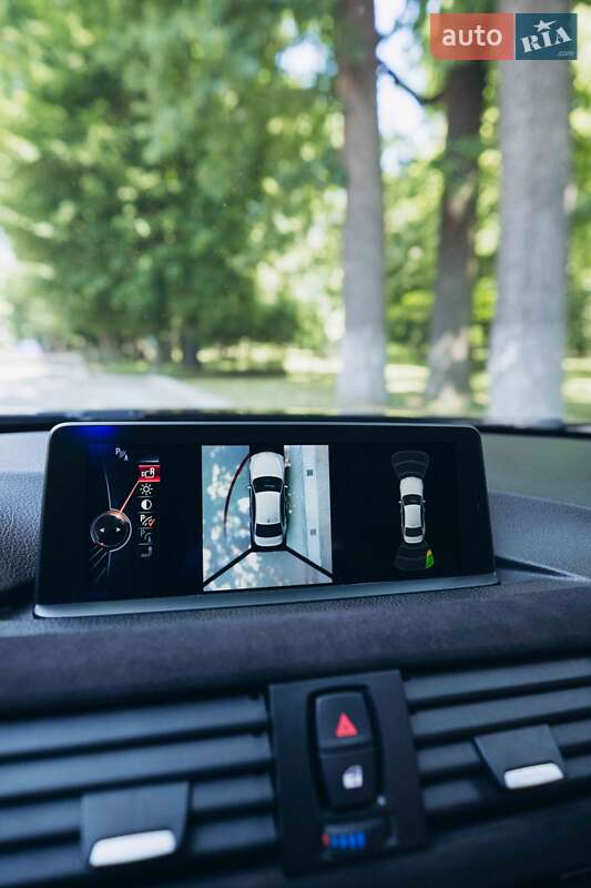 Седан BMW 3 Series 2015 в Івано-Франківську