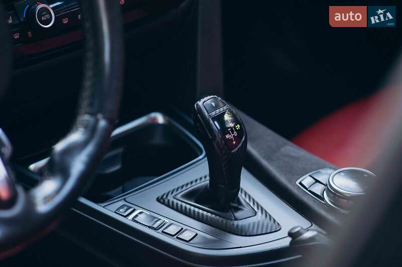 Седан BMW 3 Series 2015 в Івано-Франківську