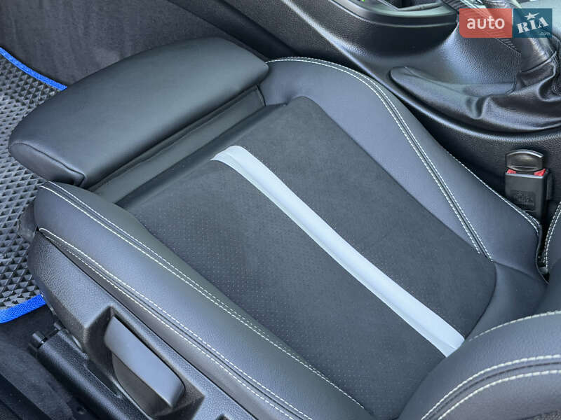 Універсал BMW 3 Series 2015 в Дрогобичі