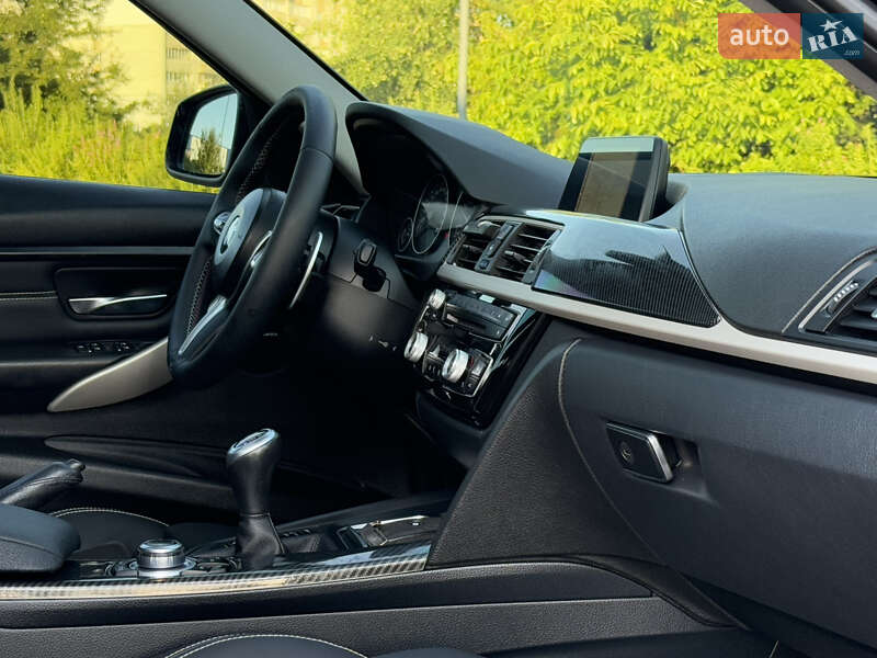Універсал BMW 3 Series 2015 в Дрогобичі