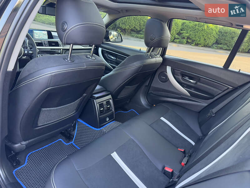 Універсал BMW 3 Series 2015 в Дрогобичі