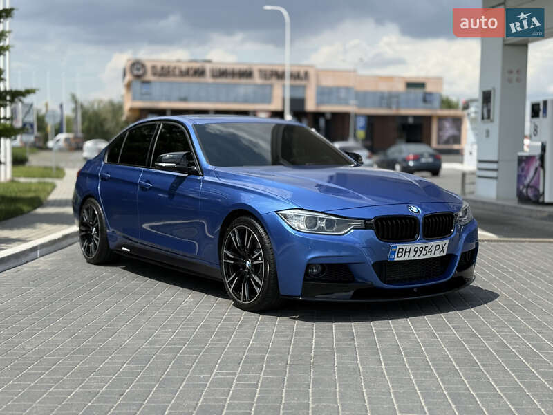 Седан BMW 3 Series 2015 в Одесі