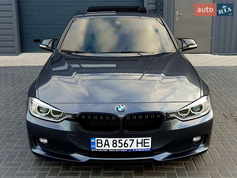 Седан BMW 3 Series 2014 в Кропивницькому
