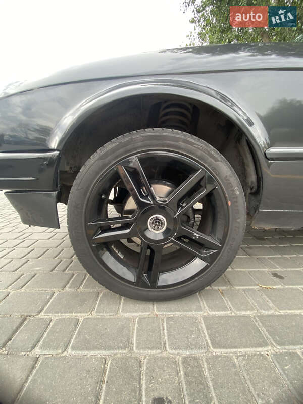 Седан BMW 3 Series 1986 в Каменском фото 4 Седан BMW 3 Series 1986 в Каменском