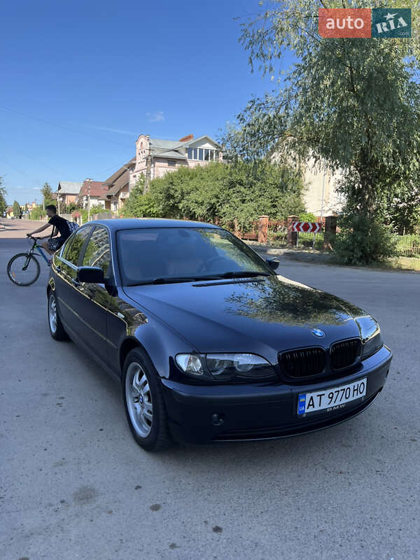 Седан BMW 3 Series 2004 в Ивано-Франковске