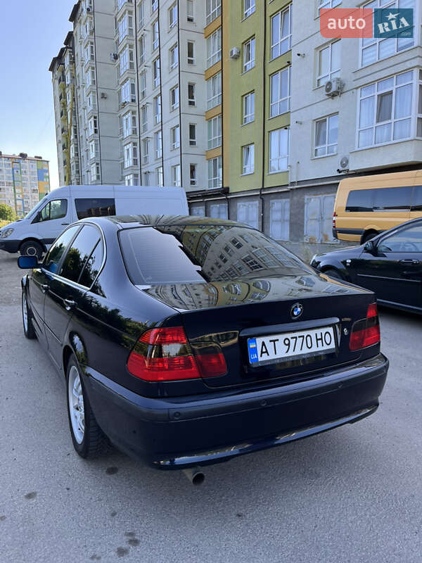 Седан BMW 3 Series 2004 в Ивано-Франковске