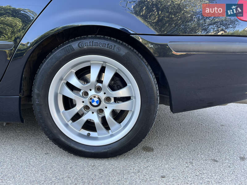 Седан BMW 3 Series 2004 в Ивано-Франковске