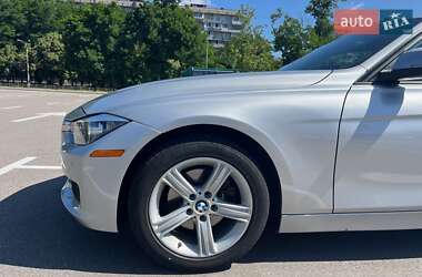 Седан BMW 3 Series 2012 в 
