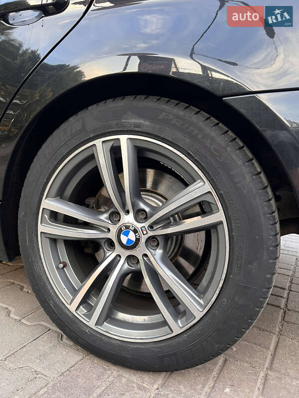 Седан BMW 3 Series 2011 в Броварах