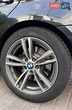 Седан BMW 3 Series 2011 в 