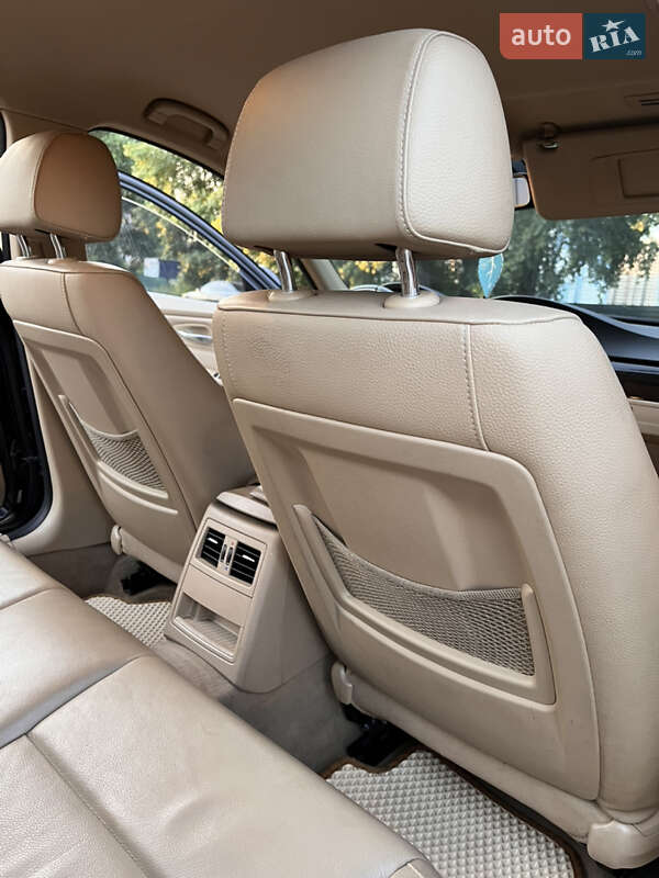 Седан BMW 3 Series 2011 в Броварах