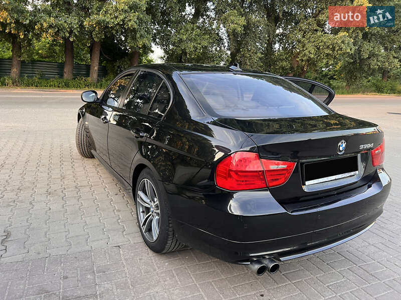 Седан BMW 3 Series 2011 в Броварах