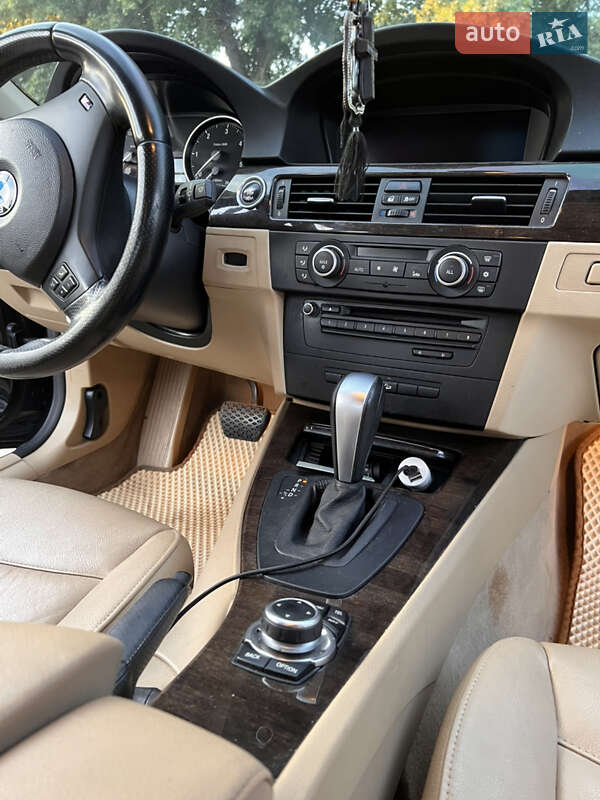 Седан BMW 3 Series 2011 в Броварах