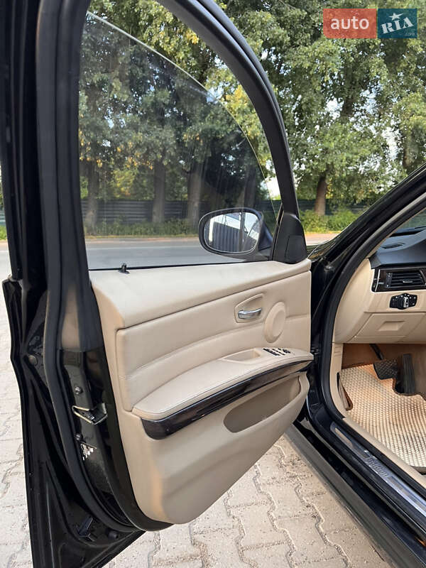 Седан BMW 3 Series 2011 в Броварах