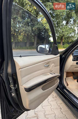 Седан BMW 3 Series 2011 в 