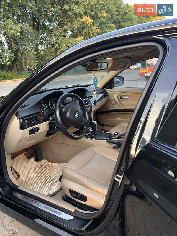 Седан BMW 3 Series 2011 в Броварах