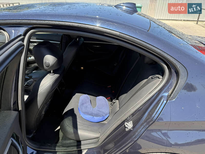 Седан BMW 3 Series 2016 в Києві фото 6 Седан BMW 3 Series 2016 в Києві