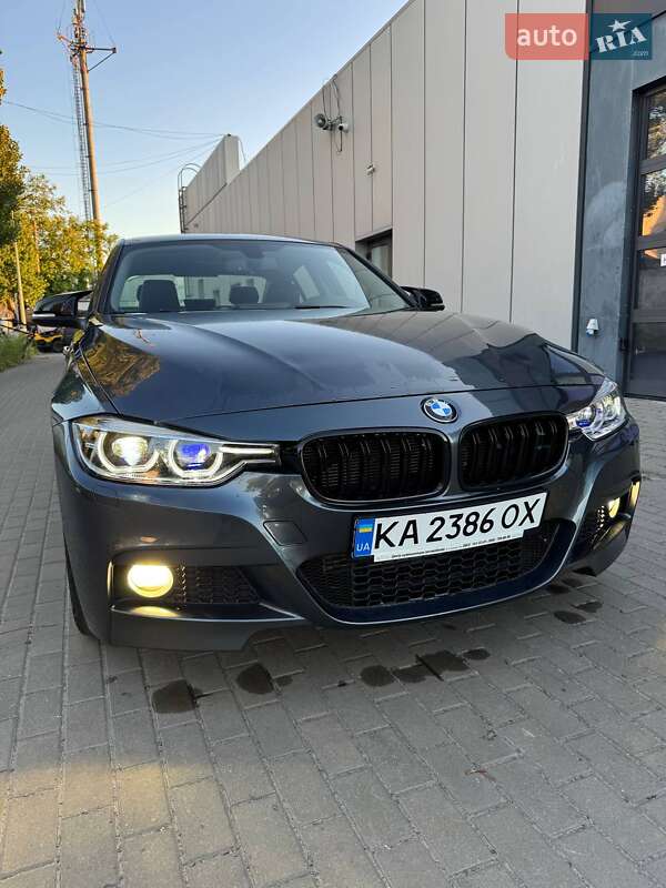 Седан BMW 3 Series 2012 в Киеве