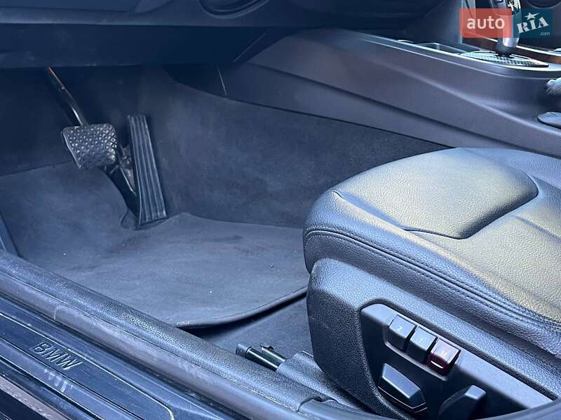 Седан BMW 3 Series 2013 в Житомире