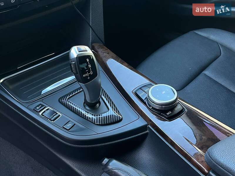 Седан BMW 3 Series 2013 в Житомире