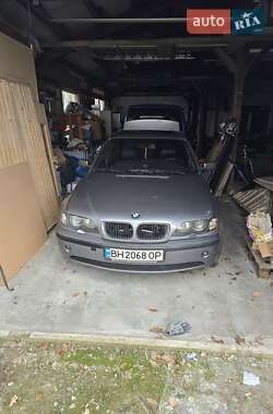 Седан BMW 3 Series 2004 в Дубовому