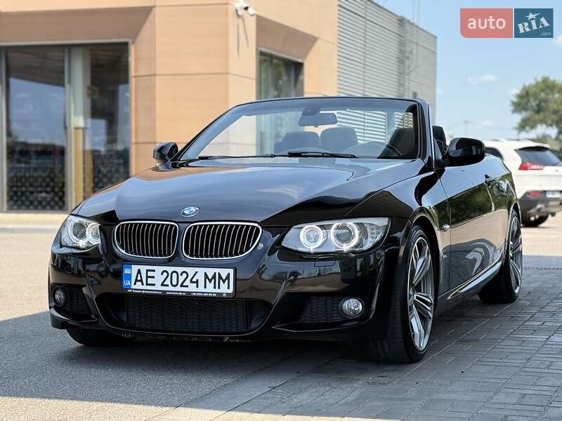 Кабріолет BMW 3 Series 2011 в 