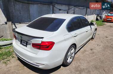 Седан BMW 3 Series 2018 в Киеве