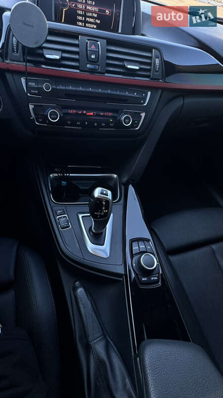 Седан BMW 3 Series 2012 в Киеве