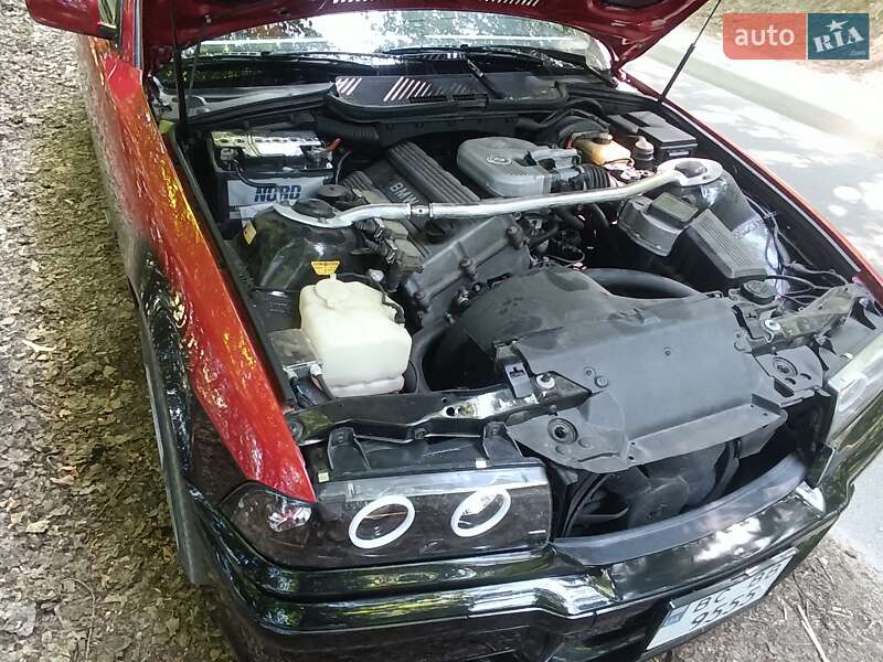 Купе BMW 3 Series 1992 в Тернополі