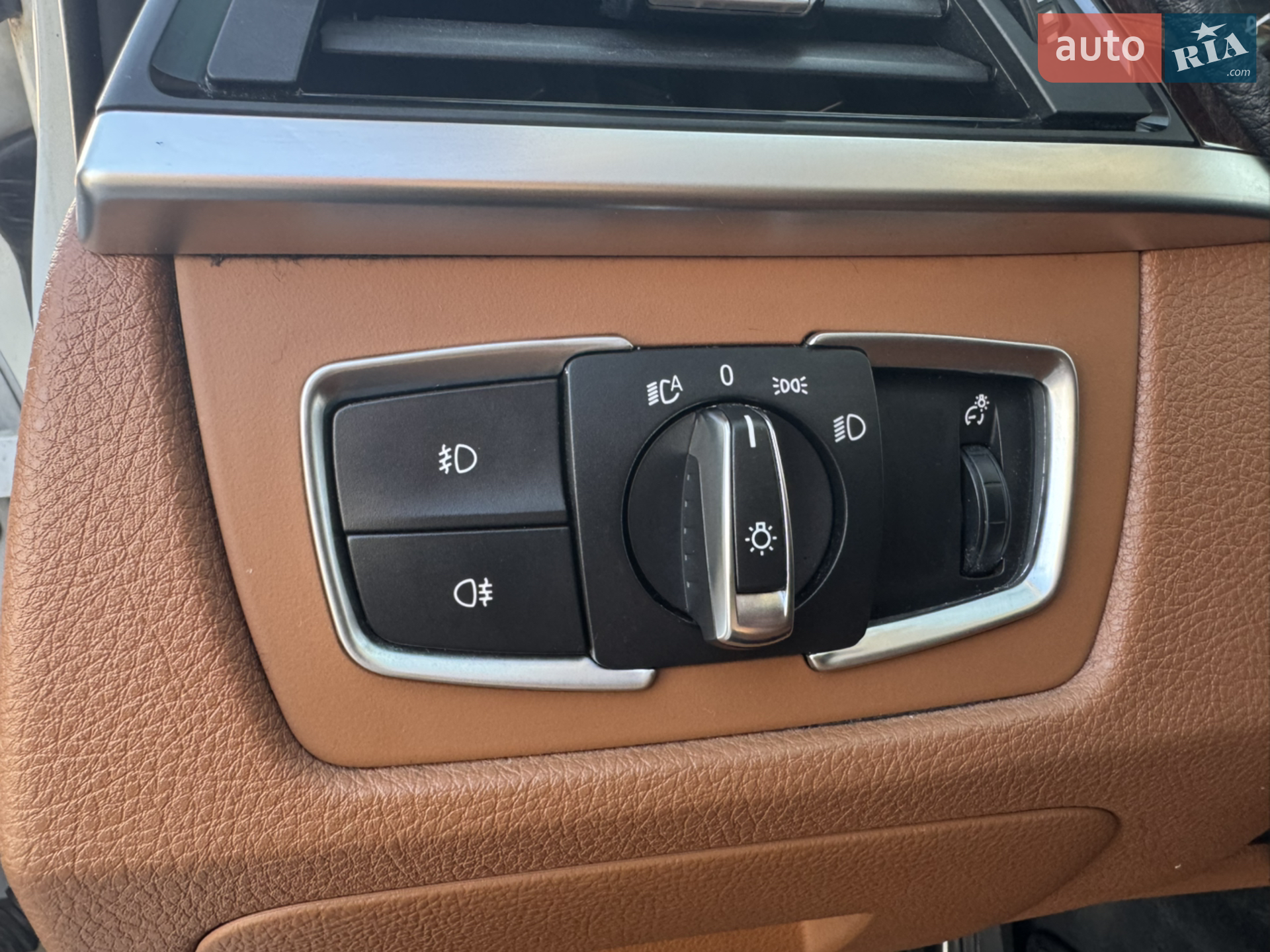 2012 BMW 3er - мініатюра 18
