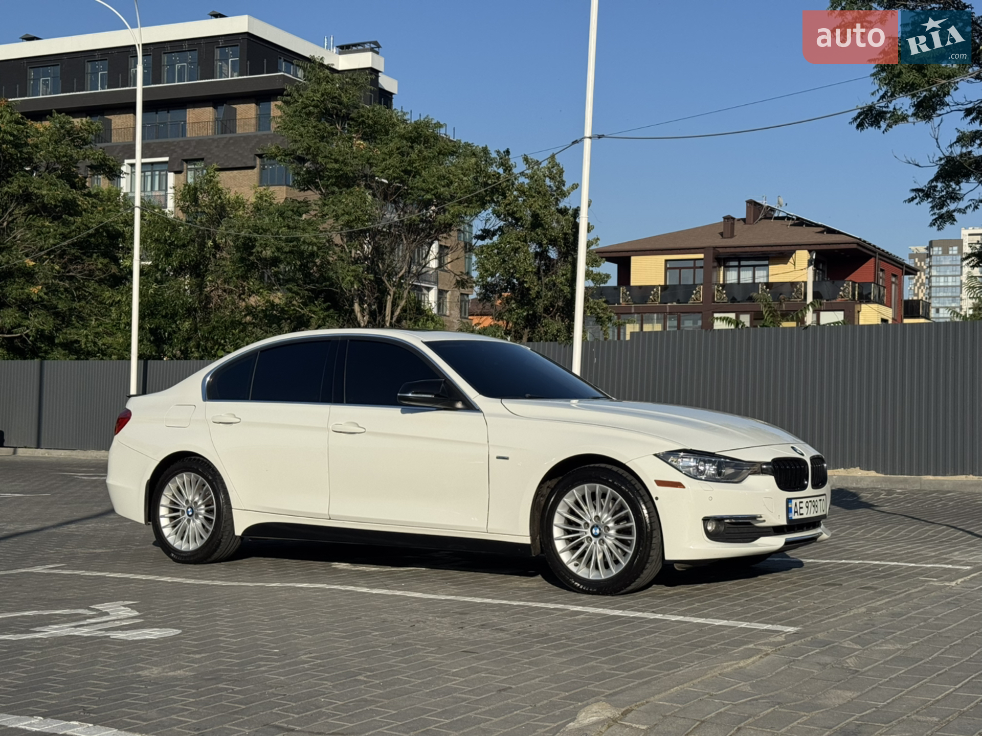 2012 BMW 3er - мініатюра 9