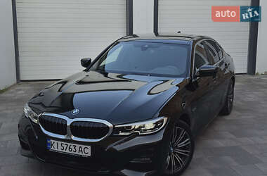 Седан BMW 3 Series 2022 в Белой Церкви