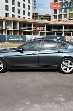 Седан BMW 3 Series 2013 в 