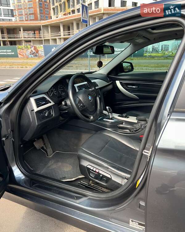 Седан BMW 3 Series 2013 в Тернополе