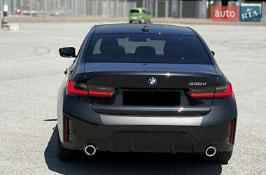 Седан BMW 3 Series 2022 в 