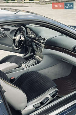 Купе BMW 3 Series 2000 в 