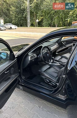 Седан BMW 3 Series 2006 в Києві