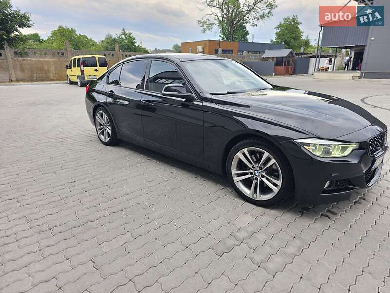 Седан BMW 3 Series 2016 в Хмельницькому
