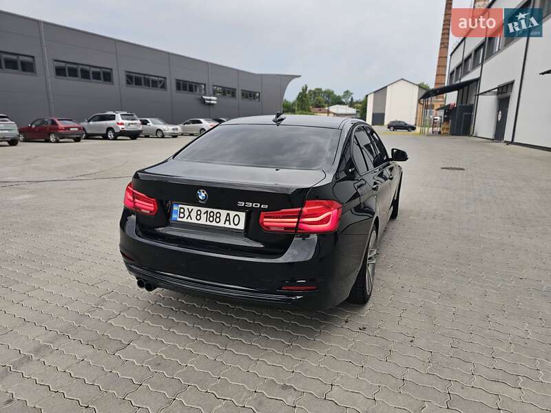 Седан BMW 3 Series 2016 в Хмельницькому