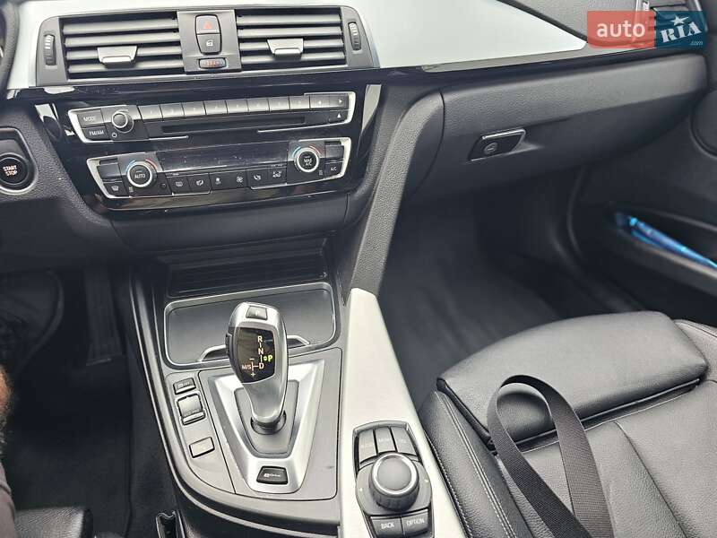 Седан BMW 3 Series 2016 в Хмельницькому