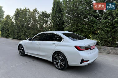 Седан BMW 3 Series 2021 в 