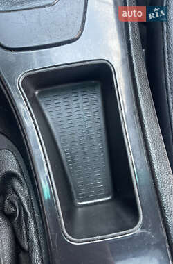 Седан BMW 3 Series 2009 в 