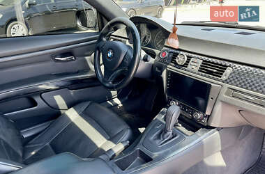 Купе BMW 3 Series 2010 в 