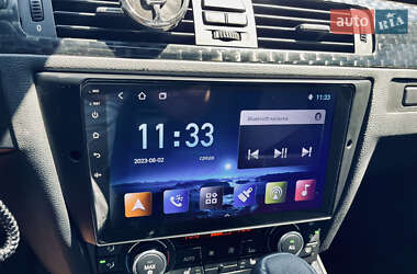 Купе BMW 3 Series 2010 в 