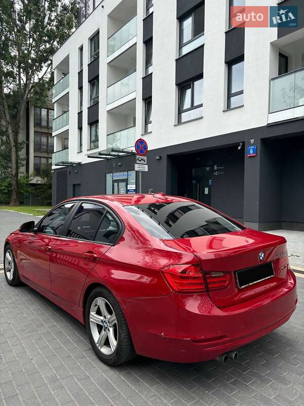 Седан BMW 3 Series 2013 в Киеве