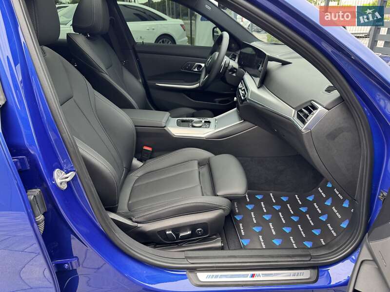 Седан BMW 3 Series 2023 в Рівному