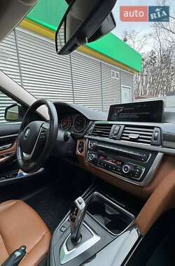 Седан BMW 3 Series 2015 в 